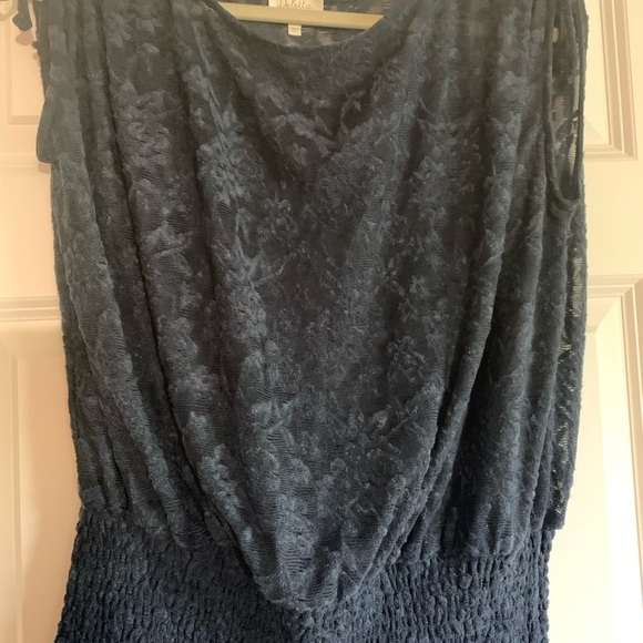 Anthropology  navy blue lace top - Picture 4 of 4